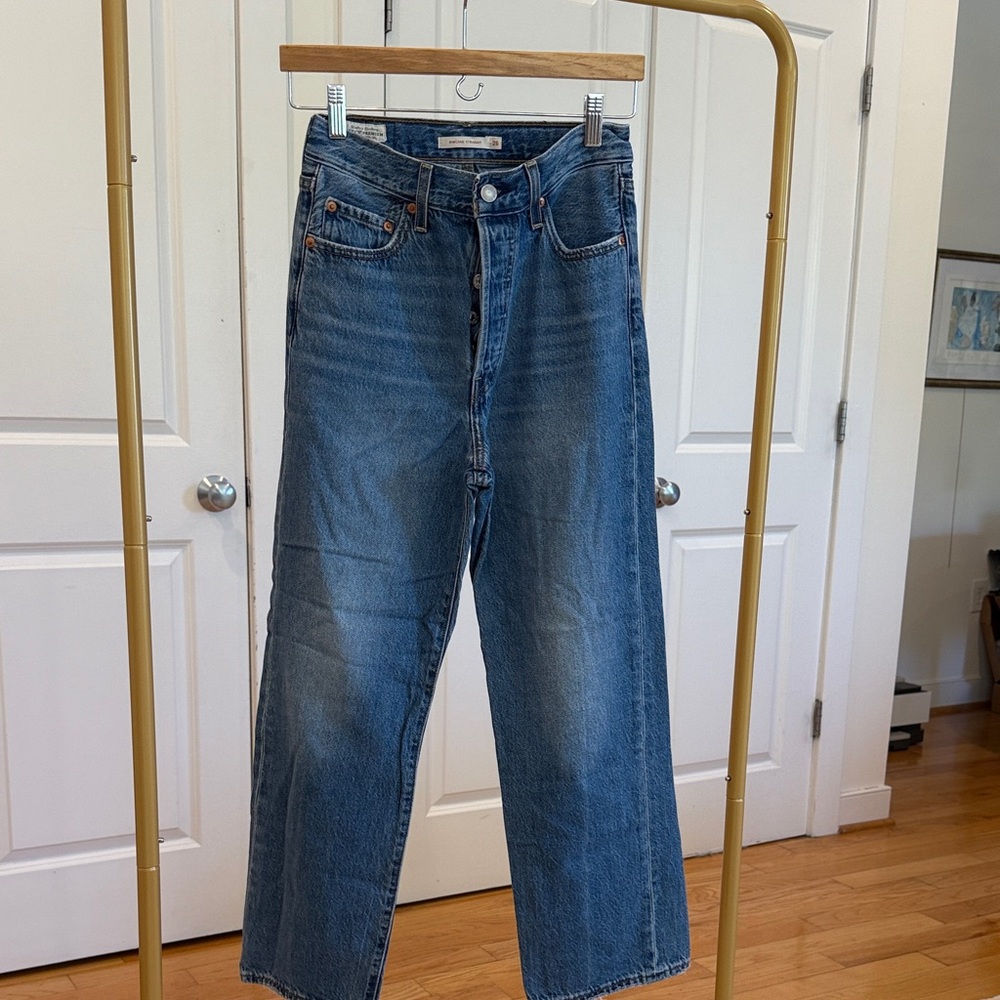 Levi's Classic Indigo Ribcage Straight Jeans